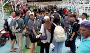 Ribuan wisatawan kunjungi Kepulauan Seribu selama libur Natal